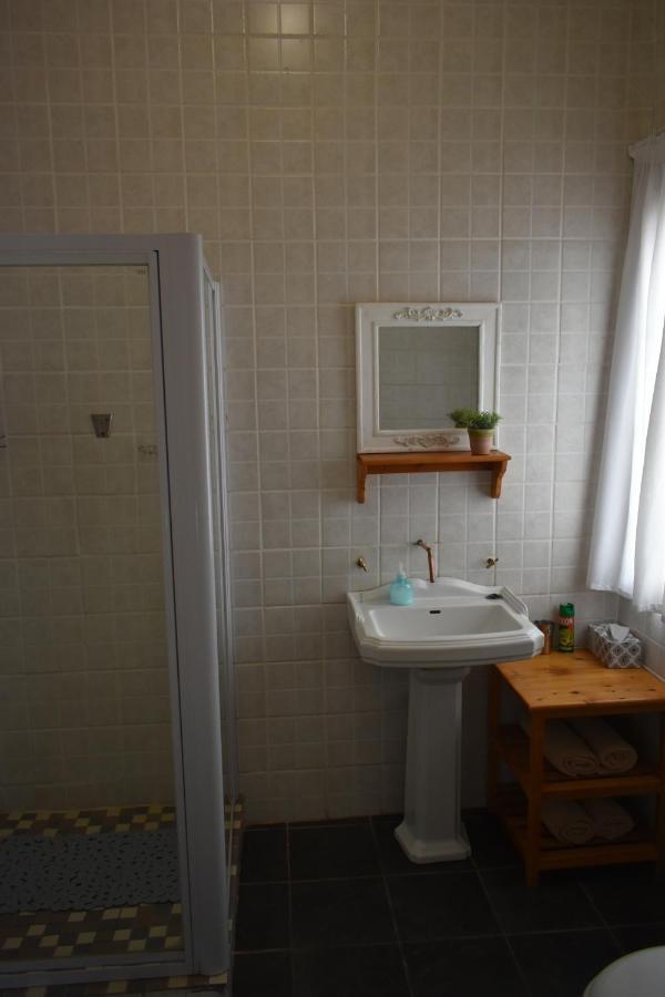 Steytlerville Royal Hotel Экстерьер фото