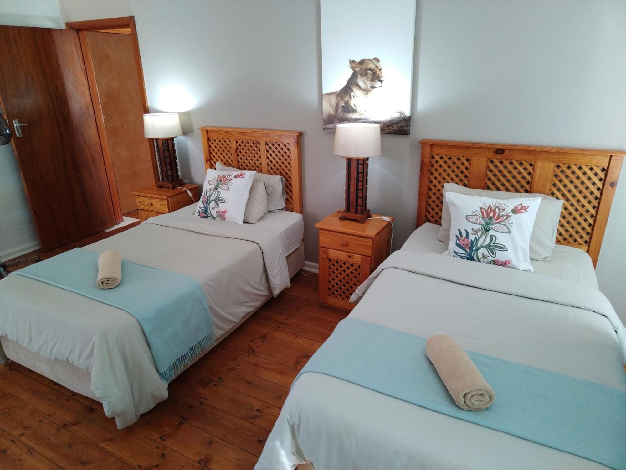 Steytlerville Royal Hotel Экстерьер фото