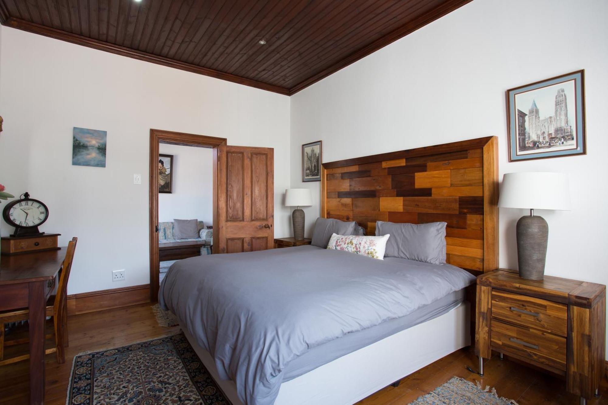 Steytlerville Royal Hotel Экстерьер фото